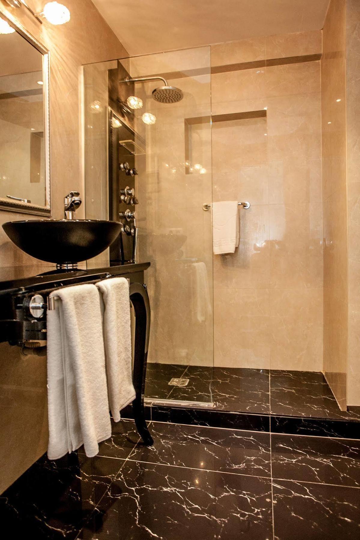 Lucis Pera Hotel Istanbul Ngoại thất bức ảnh